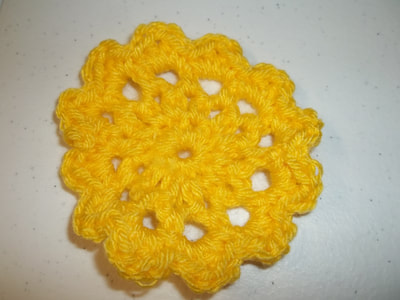 crochet large ruffle flower clip